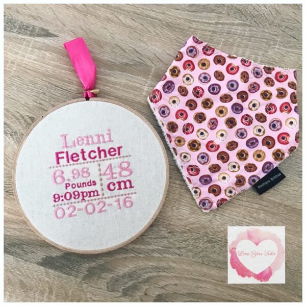 Birth announcement embroidered hanging hoop