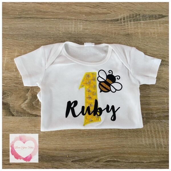 Personalised bumble bee design