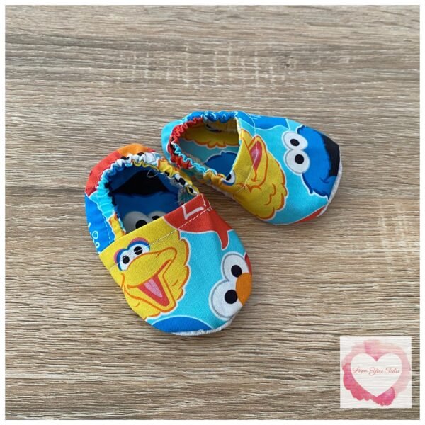 Sesame Street soft baby shoes 0-3 months- ready to ship