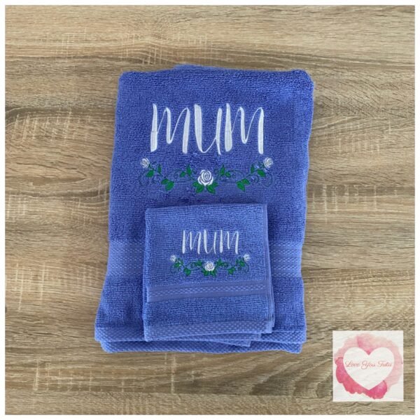 Embroidered personalised Mum towel set - Image 6