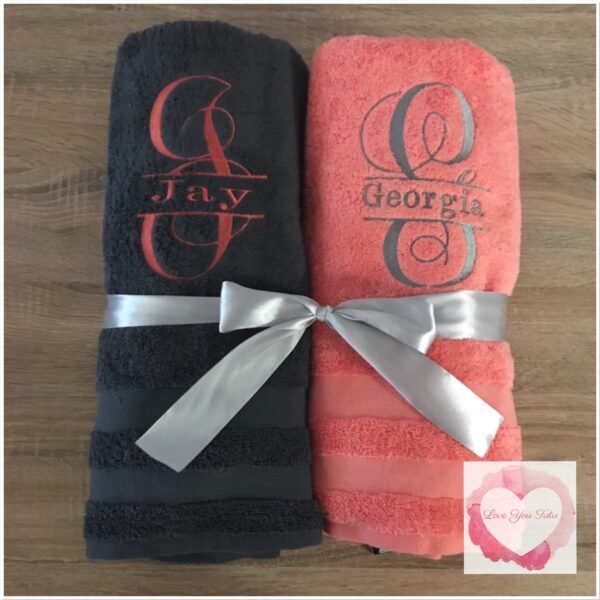 Embroidered split monogrammed towel - Image 3