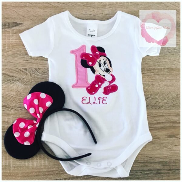 Embroidered Mouse-girl (pink) design