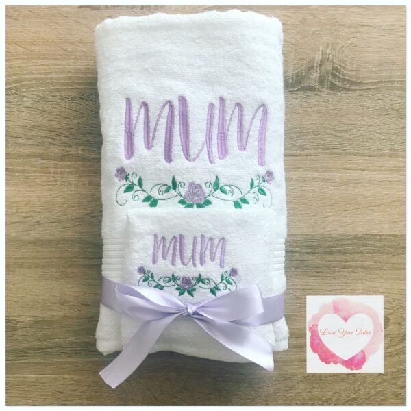 Embroidered personalised Mum towel set - Image 8